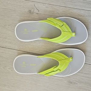 CLARKS WOMEN'S SANDLE